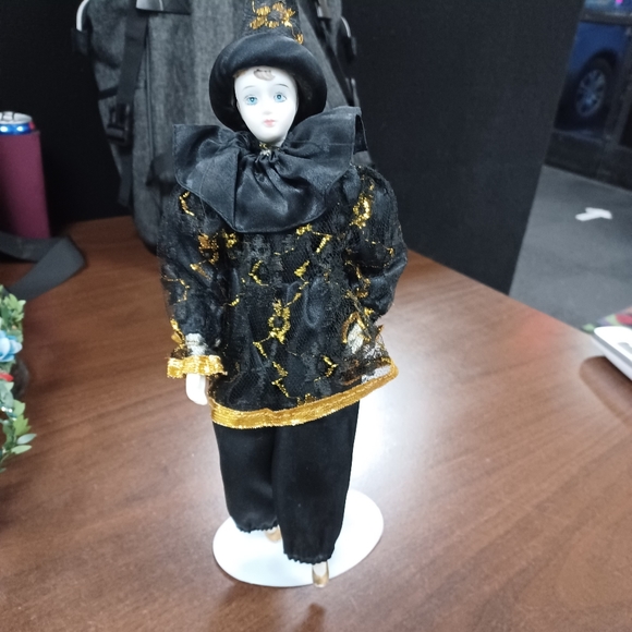 Porcelain Dolls - Picture 2 of 10